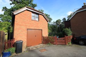 Garage/Parking- click for photo gallery